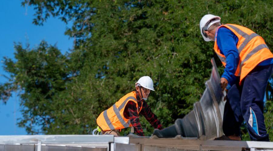 Professional new roof installation services in Leetonia, OH